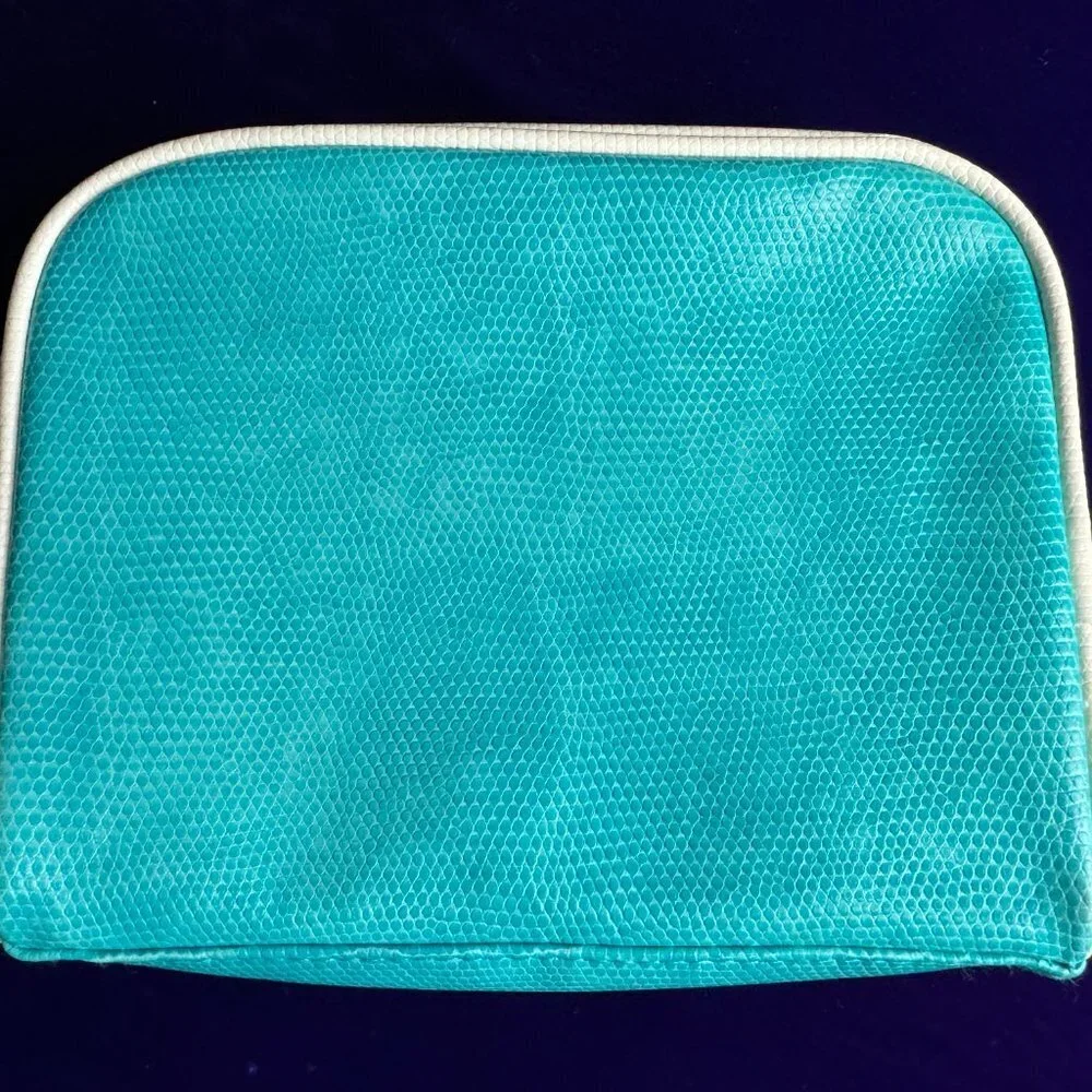 NWOT Moroccanoil Cosmetic Makeup Bag